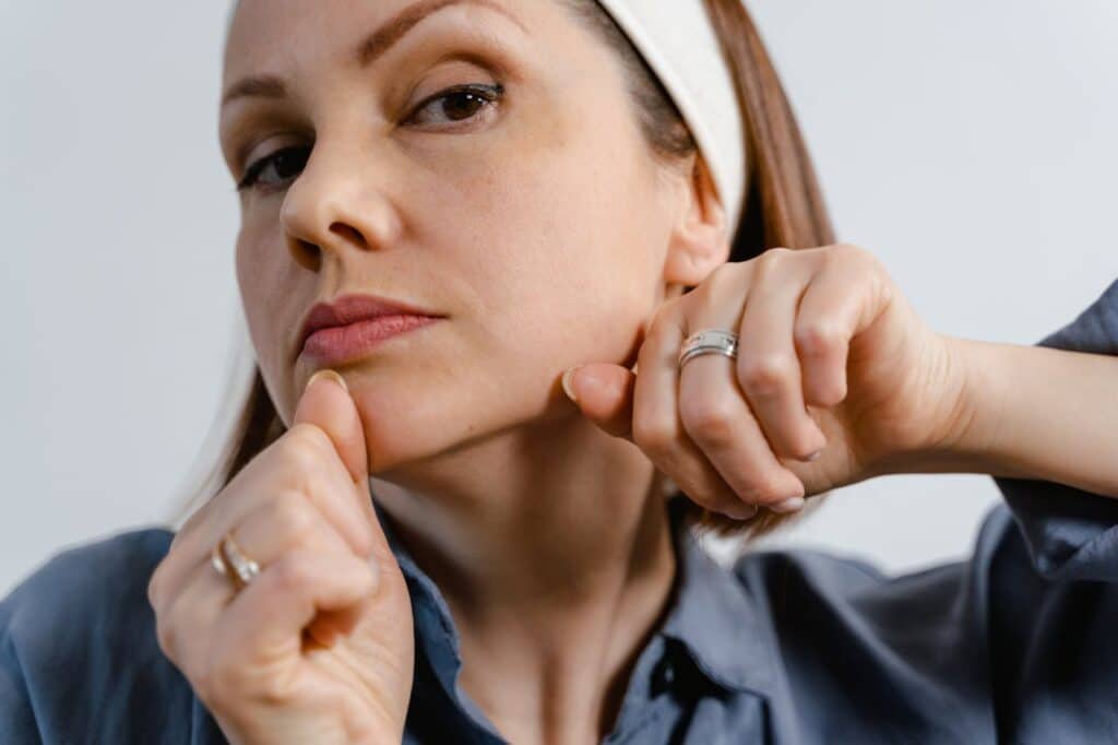 Hilos tensores PDO: Lifting facial sin cirugía